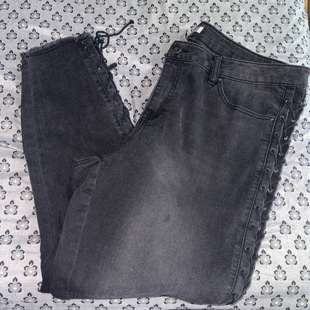 Black Faded Jeans